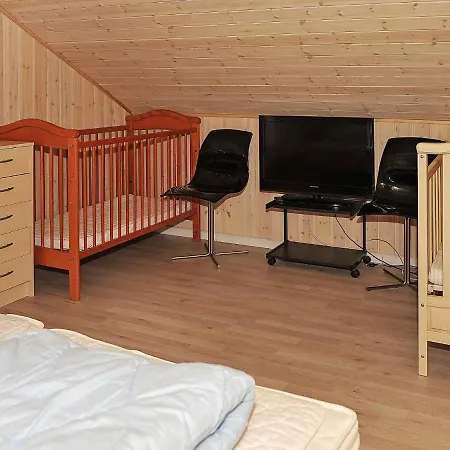 Three-bedroom Holiday In Norre Nebel 4 Lonne Hede