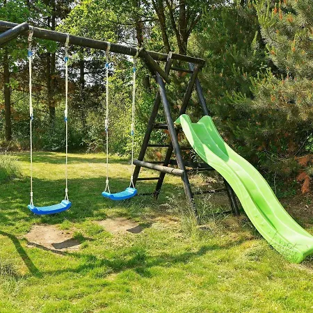 Holiday home Three-bedroom Holiday In Norre Nebel 4