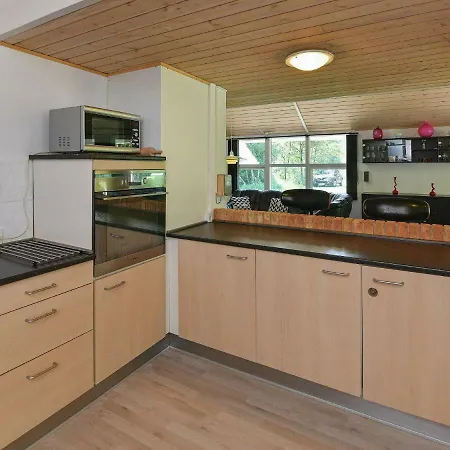 Holiday home Three-bedroom Holiday In Norre Nebel 4 *