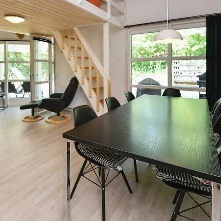 Three-bedroom Holiday In Norre Nebel 4 Holiday home